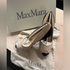 MaxMara Beige and Black Heels